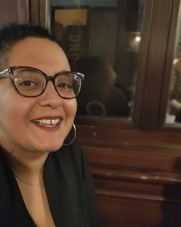 Dott.ssa Anna Stellato - Psicologa e Psicoterapeuta Cosenza